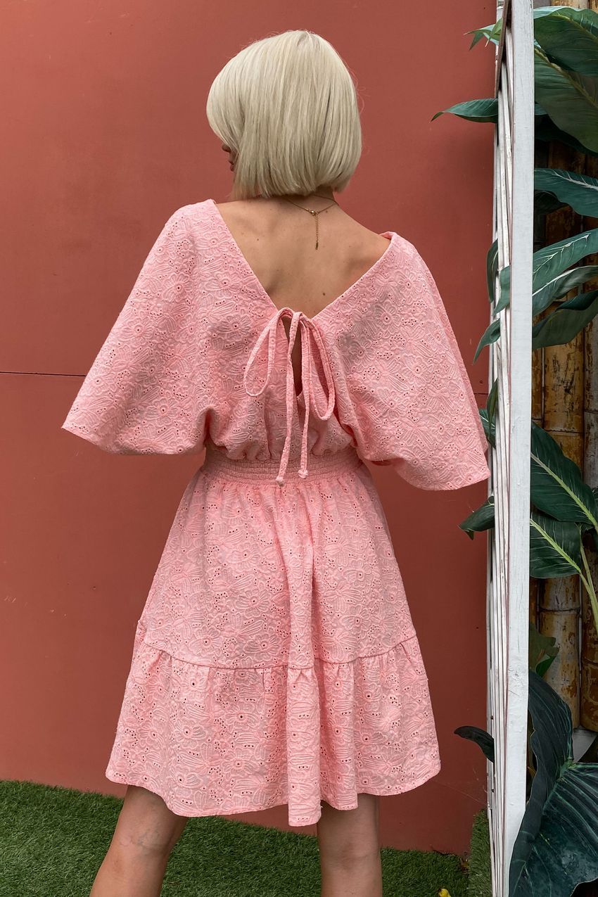 Платье из прошвы персиковое, 48-50, Розовый, XL