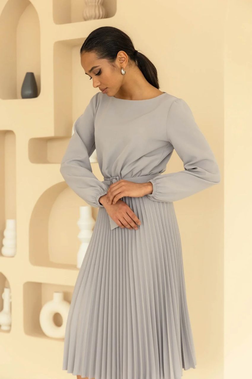 Платье с плиссированной юбкой миди серое, 50-52, Серый, XXL-3XL