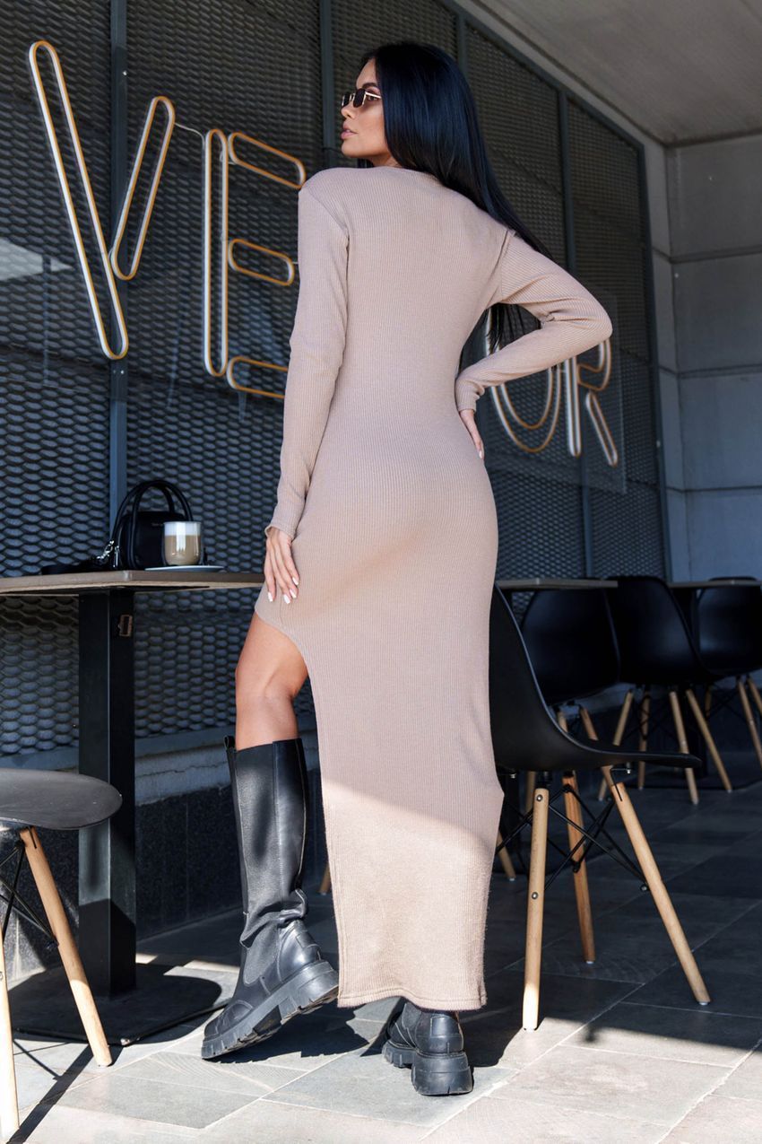 Бежеве плаття в рубчик  Аріель